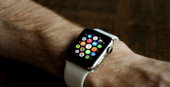 Un doctor susține că ceasul lui Apple Watch i-a salvat viața
